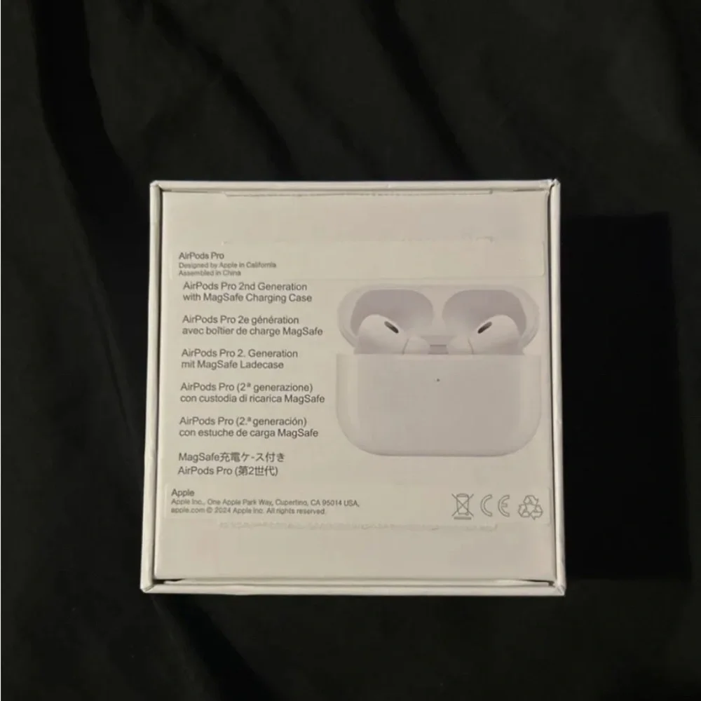 Apple White AirPods Pro Wireless Headset